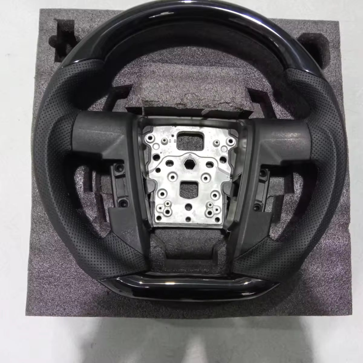 Carbon Fiber Steering Wheel for Ford F150 Raptor 2009-2014