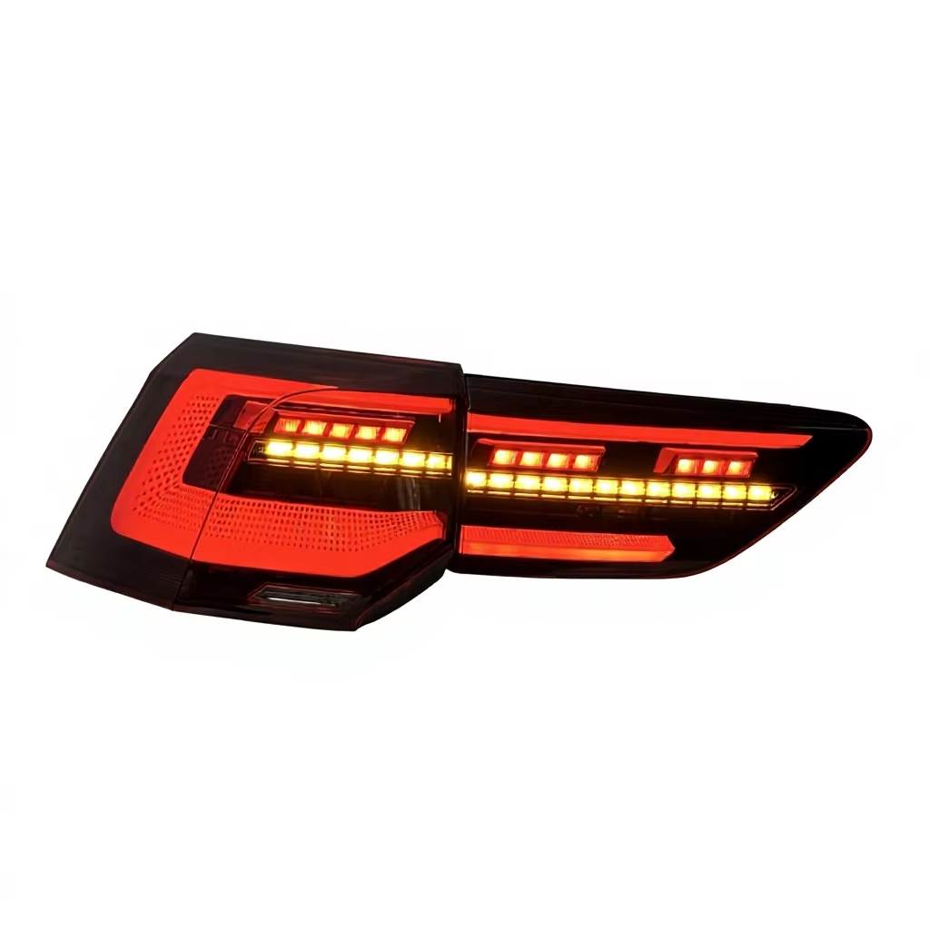 CSL Style LED Tail Lights for Volkswagen Golf 8