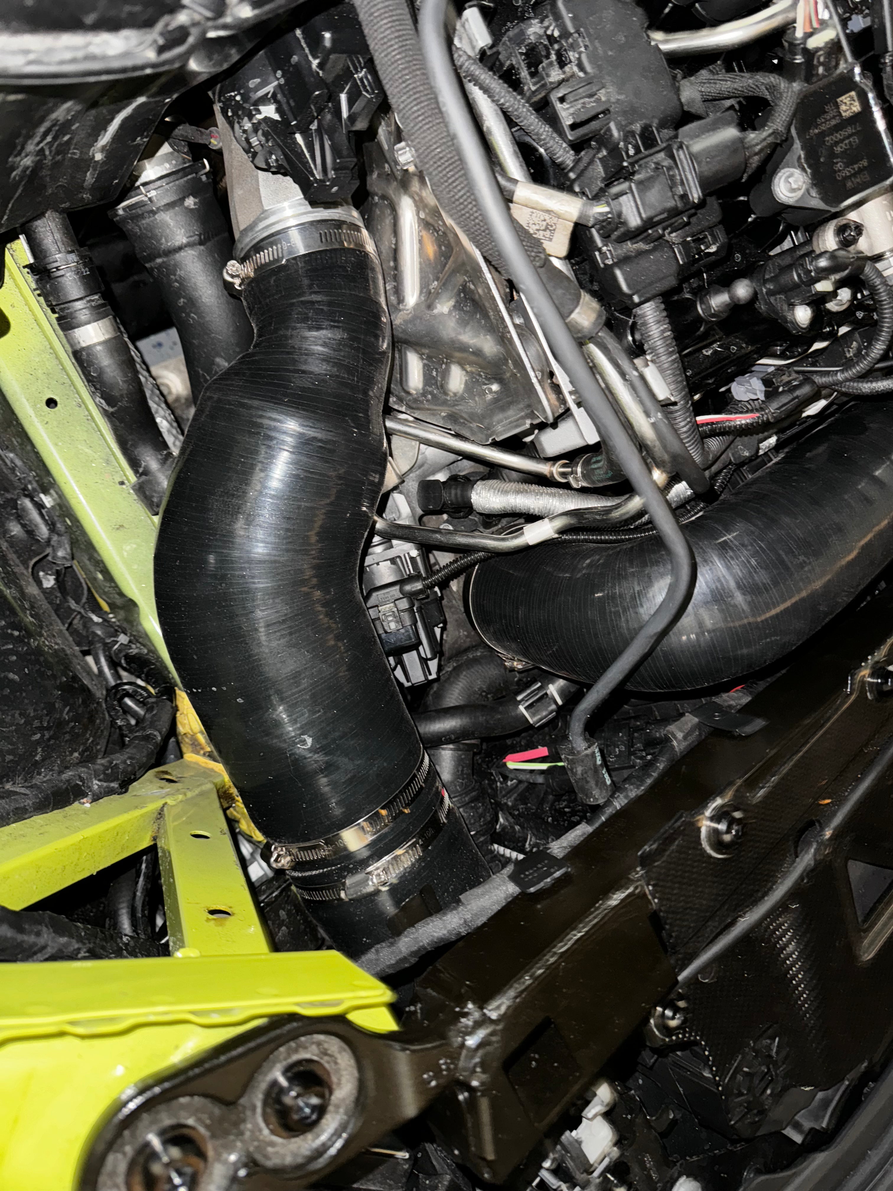 IRL BMW G8X Front Mount Intake G8X