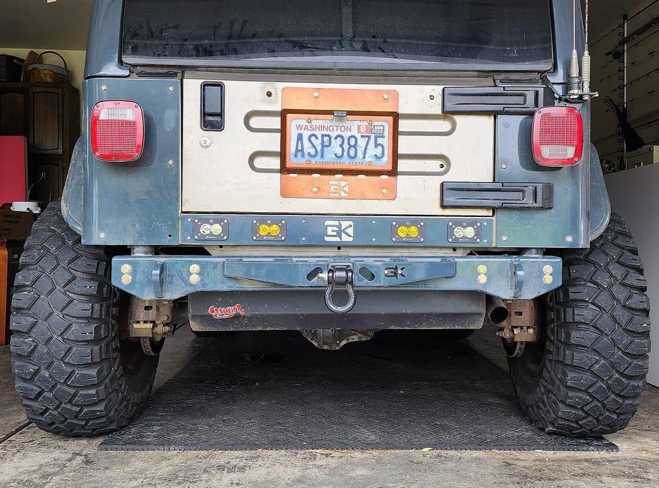 Baja S2 Rear Light Plate Mount for Jeep TJ Wrangler By Gatekeeper Off-Road