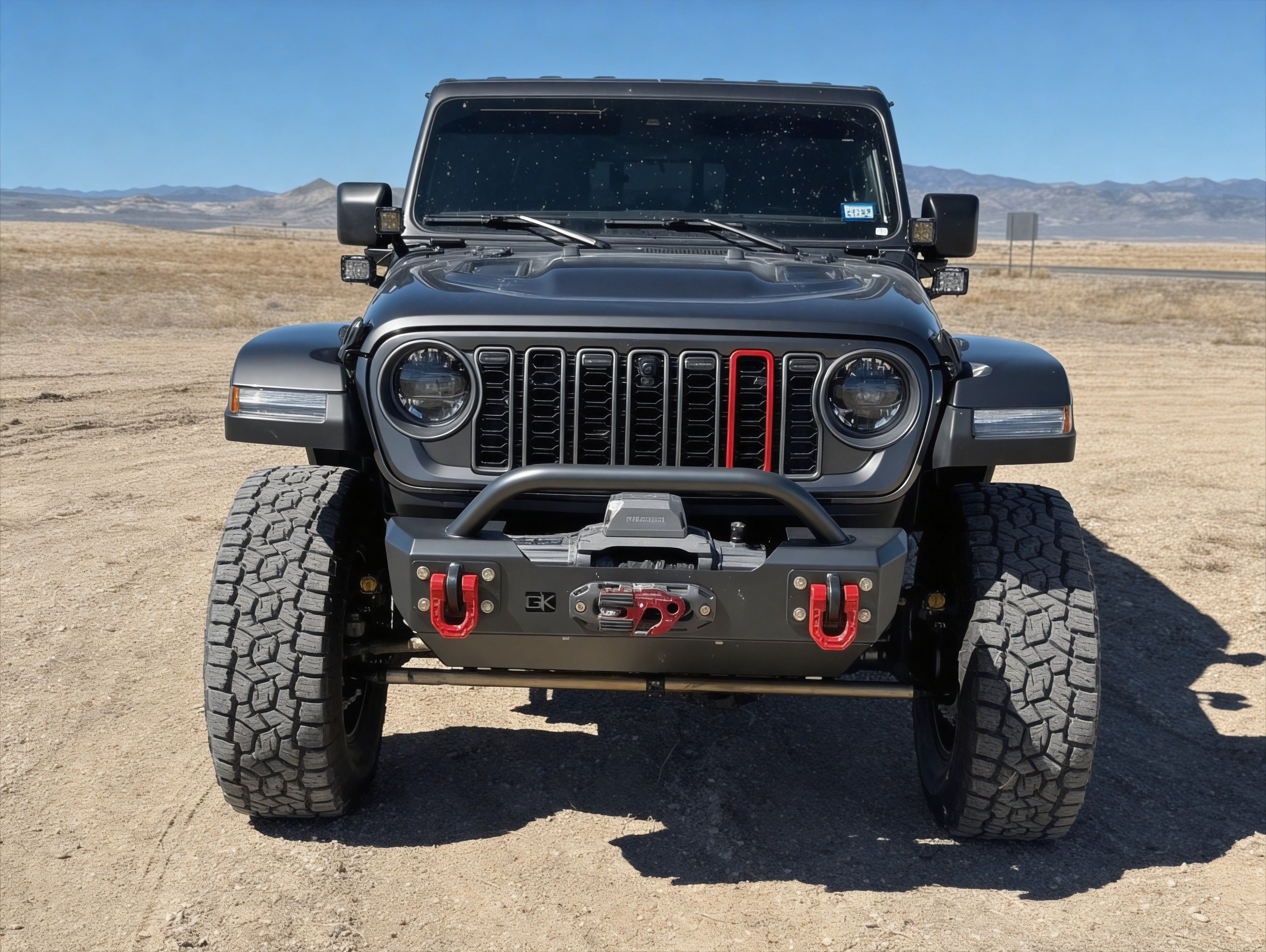 Gauntlet Series Front Stubby Bumper w/Bull Bar Tube for Jeep JK Wrangler (2007-2018)