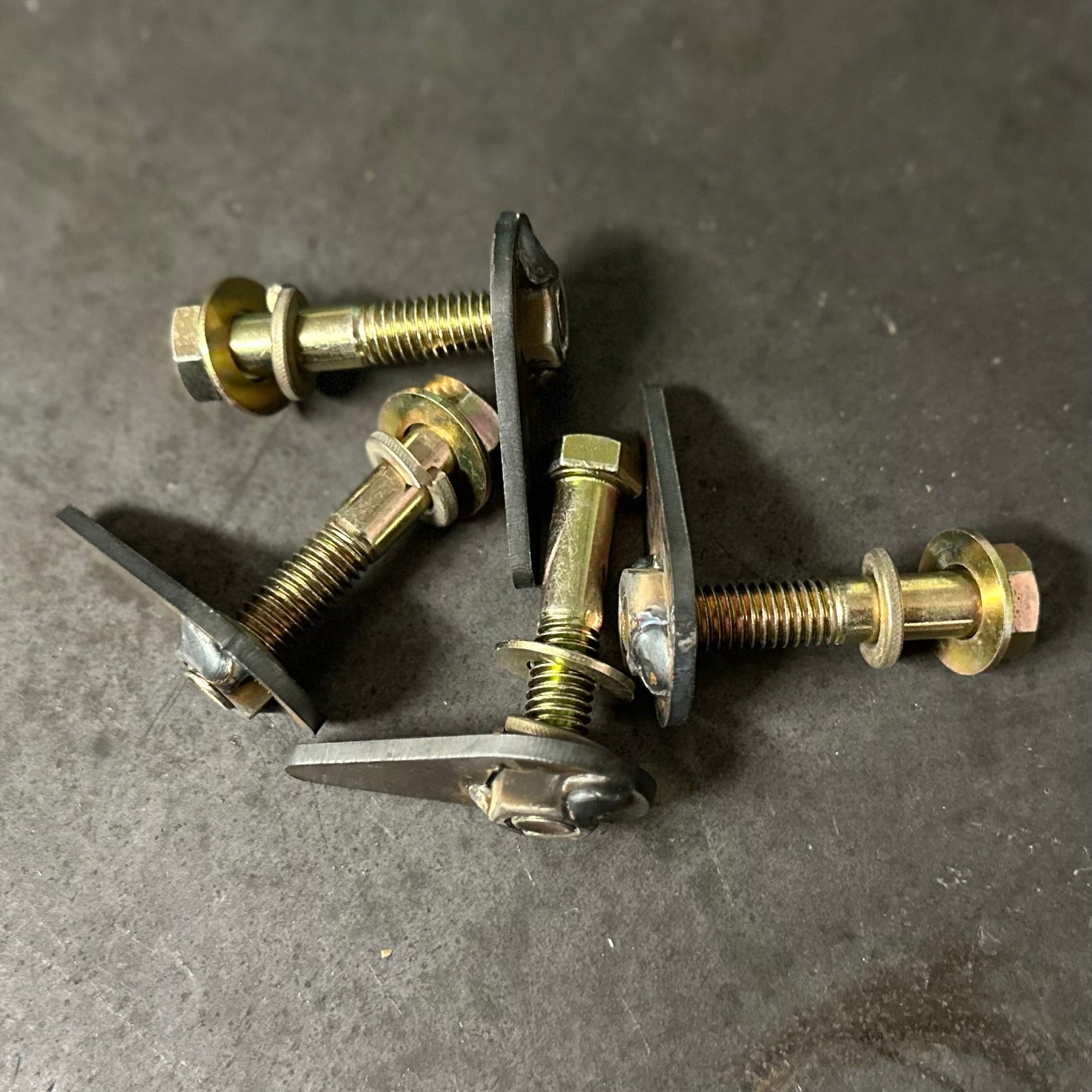 Exhaust Header Down Pipe Bolt and Flag-Nut Set for Jeep TJ / XJ / ZJ / YJ / WJ / LJ By Gatekeeper Off-Road