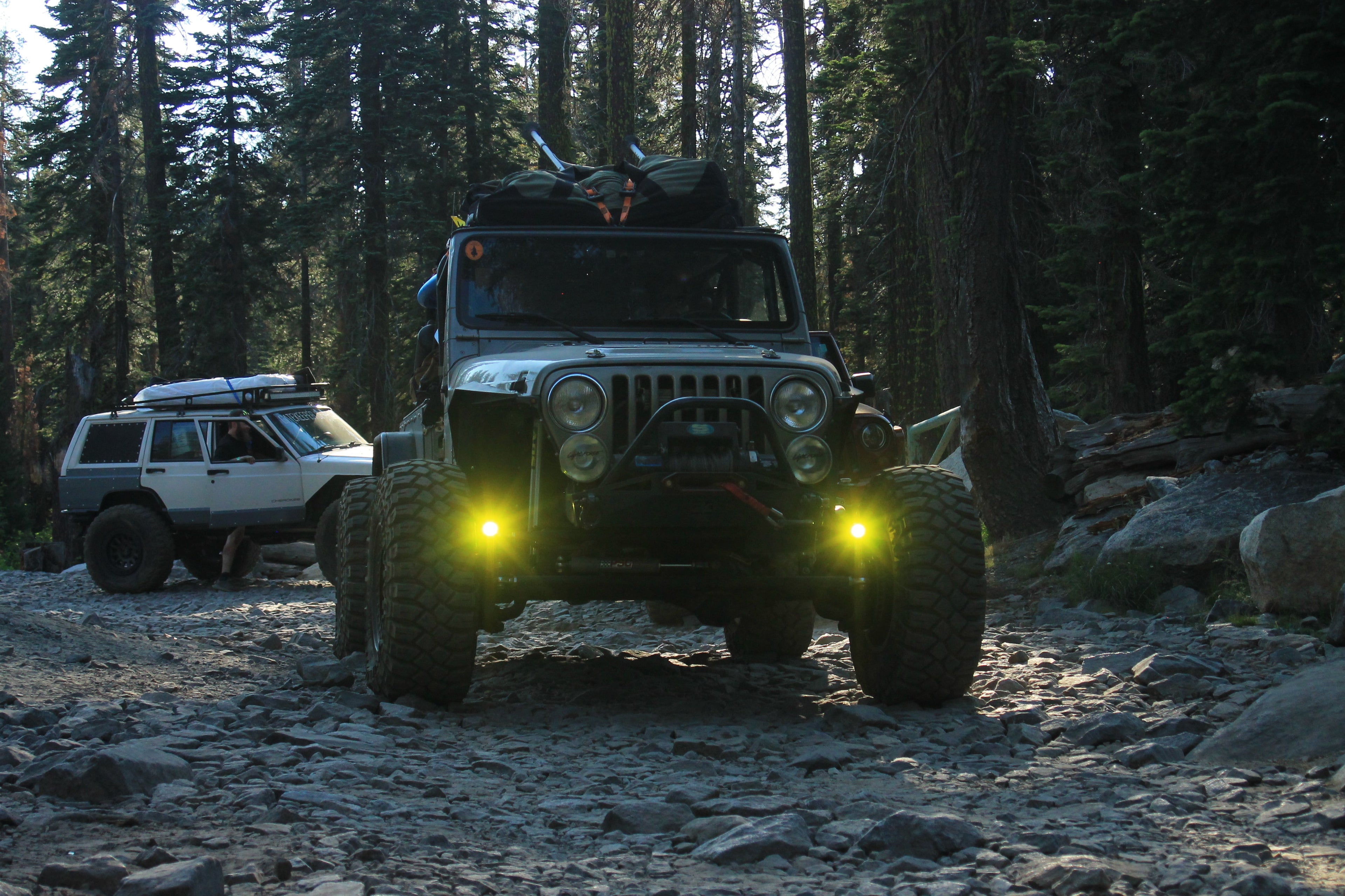 DynaTrac Prorock 60 Steerable Knuckle Pod Light Mounts By Gatekeeper Off-Road