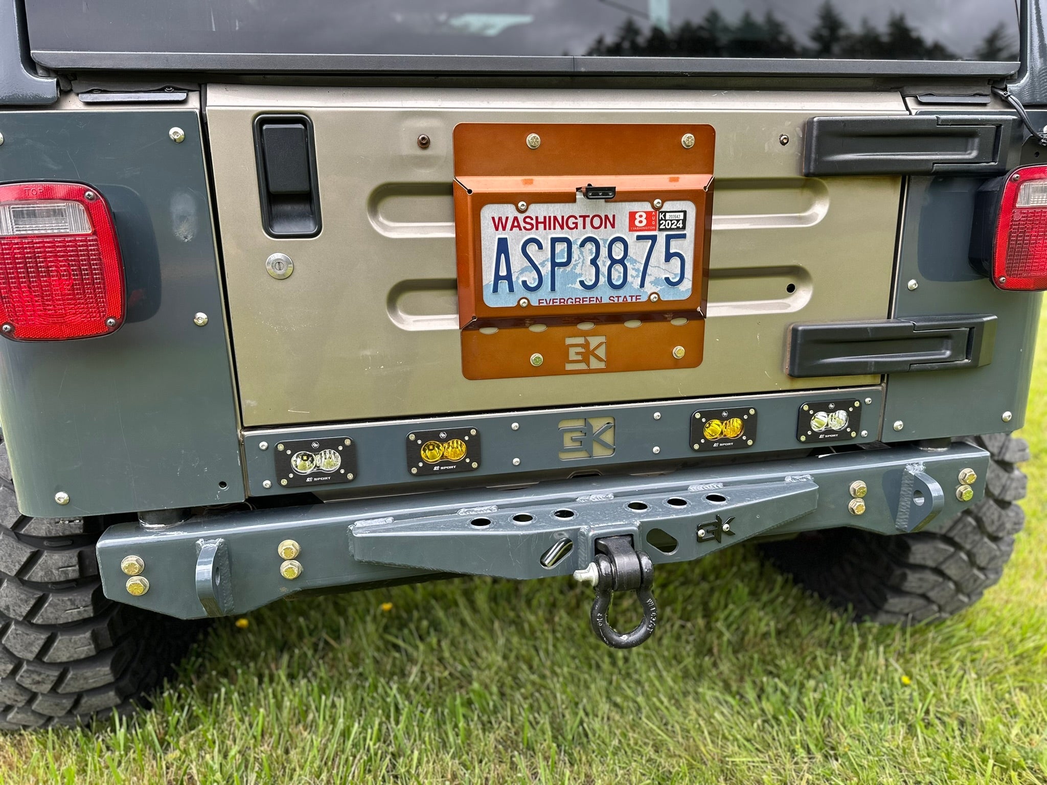 Rear Diamond Series Stubby Bumper for Jeep TJ Wrangler By Gatekeeper Off-Road