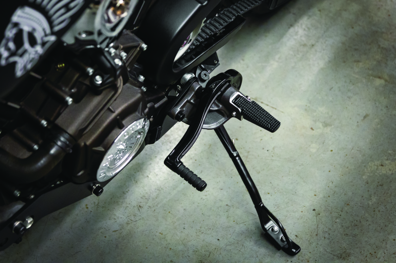 Kuryakyn Mid Controls 15 and Up Scout Models Excluding Bobbers Black