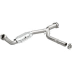 MagnaFlow Direct Fit Catalytic Converter 03-05 Ford Expedition/05-06 Lincoln Navigator 5.4L P/S