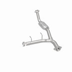 MagnaFlow Direct Fit Catalytic Converter 03-05 Ford Expedition/05-06 Lincoln Navigator 5.4L P/S
