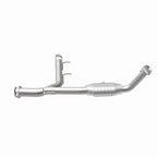 MagnaFlow Direct Fit Catalytic Converter 03-05 Ford Expedition/05-06 Lincoln Navigator 5.4L P/S