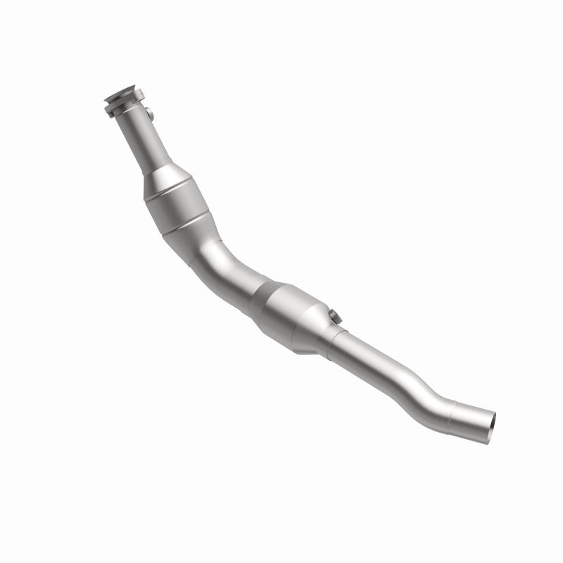 MagnaFlow Direct Fit Catalytic Converter 05-08 LR3/RR Sport Driver Side