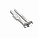 MagnaFlow Direct Fit Catalytic Converter 96-97 7.4L 3500 Truck Rear