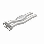 MagnaFlow Direct Fit Catalytic Converter 96-97 7.4L 3500 Truck Rear