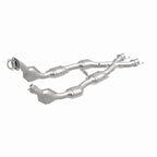 MagnaFlow Direct Fit Catalytic Converter 96-98 Mustang 4.6L 6-Cats