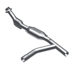MagnaFlow Direct Fit Catalytic Converter 97-98 E150/E250 4.2L PS