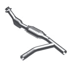MagnaFlow Direct Fit Catalytic Converter 97-98 E150/E250 4.2L PS