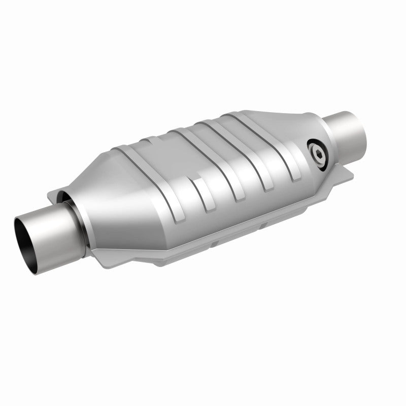 MagnaFlow Universal Catalytic Converter 2.25 W/O2 Boss