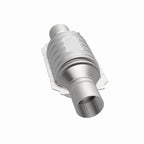 MagnaFlow Conv Univ 2.25inch w/ single O2