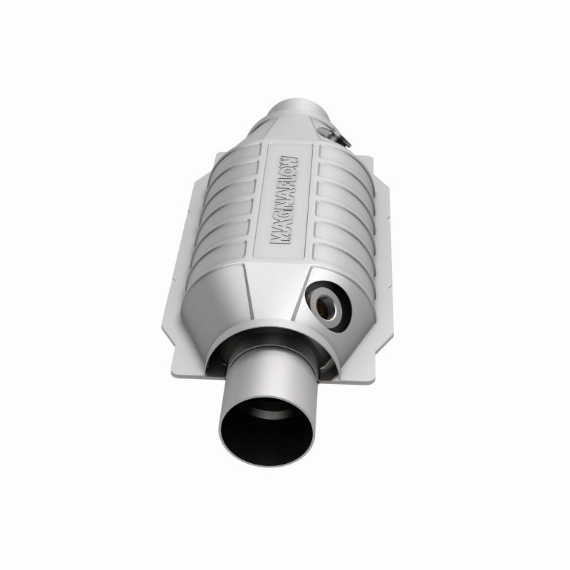 MagnaFlow Universal Catalytic Converter 2 Dual O2 Boss