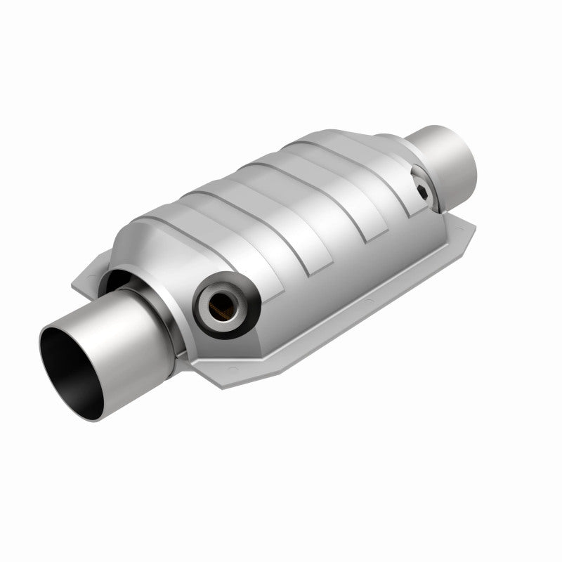 MagnaFlow Universal Catalytic Converter 3 W/Dual O2 Boss