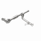 MagnaFlow 01-03 Ford F150 XL/XLT V6 4.2L OEM Grade / EPA Compliant Direct-Fit Catalytic Converter