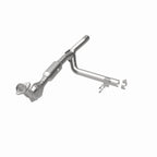 MagnaFlow 01-03 Ford F150 XL/XLT V6 4.2L OEM Grade / EPA Compliant Direct-Fit Catalytic Converter