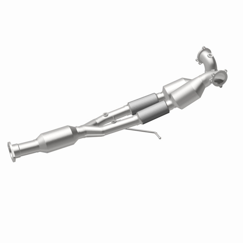 MagnaFlow 02-05 S80 2.9 L Underbody Direct Fit Converter