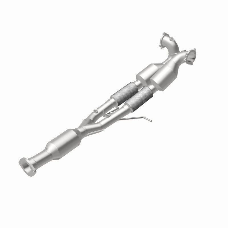 MagnaFlow 02-05 S80 2.9 L Underbody Direct Fit Converter