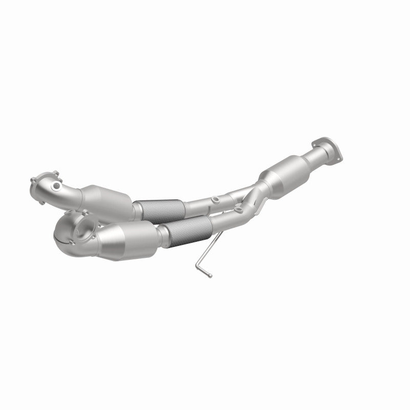 MagnaFlow 02-05 S80 2.9 L Underbody Direct Fit Converter