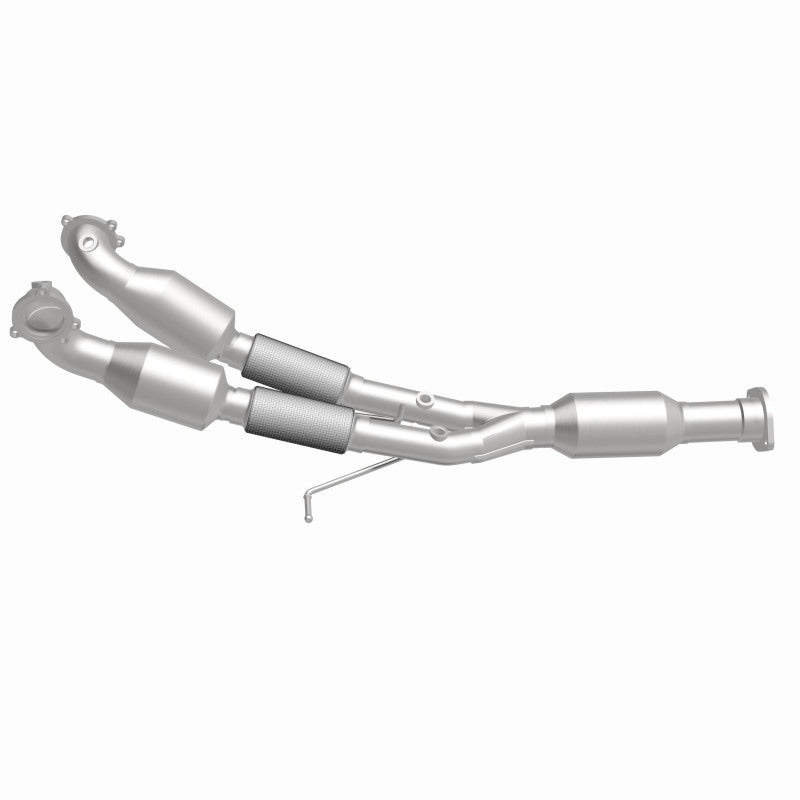 MagnaFlow 02-05 S80 2.9 L Underbody Direct Fit Converter