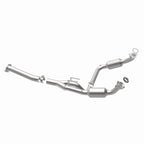 Magnaflow 04-05 Chevrolet Express 1500 5.3L Direct Fit Converter