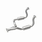MagnaFlow 08-10 Ford F-350 Super Duty 6.8L Direct Fit Converter