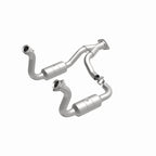 MagnaFlow 08-10 Ford F-350 Super Duty 6.8L Direct Fit Converter