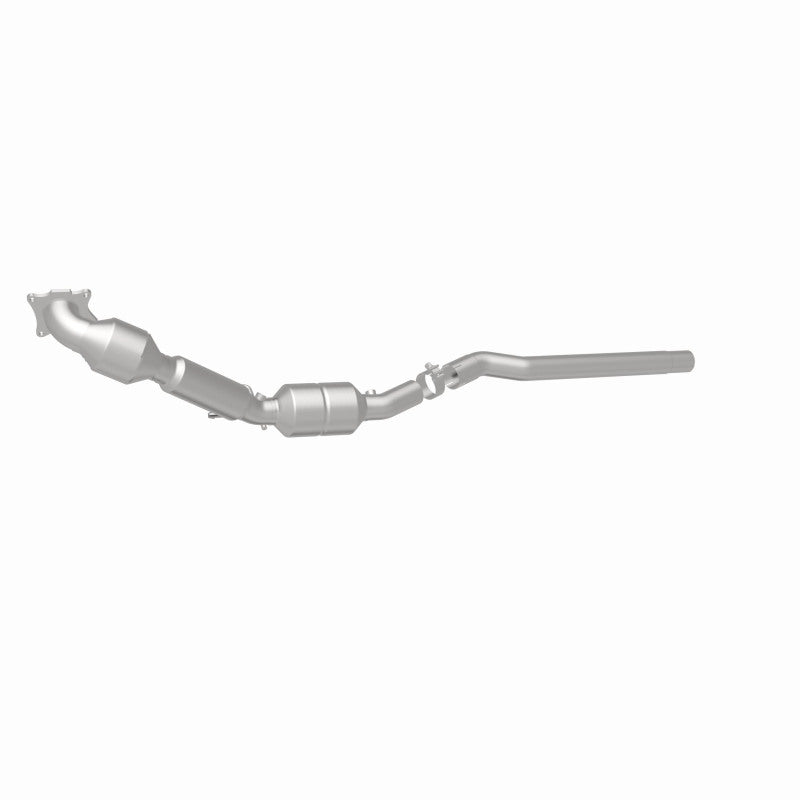 MagnaFlow 09-13 Volkswagen CC 2.0L Direct Fit Converter