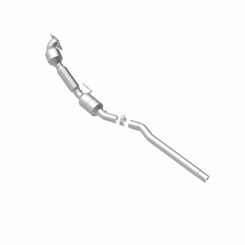 MagnaFlow 09-13 Volkswagen CC 2.0L Direct Fit Converter