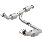 MagnaFlow 18-20 Chevrolet Express 2500 Single Underbody 4.3L Direct Fit Catalytic Converter