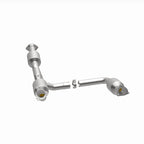 MagnaFlow 18-20 Chevrolet Express 2500 Single Underbody 4.3L Direct Fit Catalytic Converter