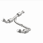 MagnaFlow 18-20 Chevrolet Express 2500 Single Underbody 4.3L Direct Fit Catalytic Converter