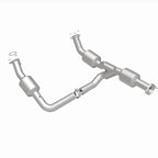 MagnaFlow 18-20 Chevrolet Express 2500 Single Underbody 4.3L Direct Fit Catalytic Converter
