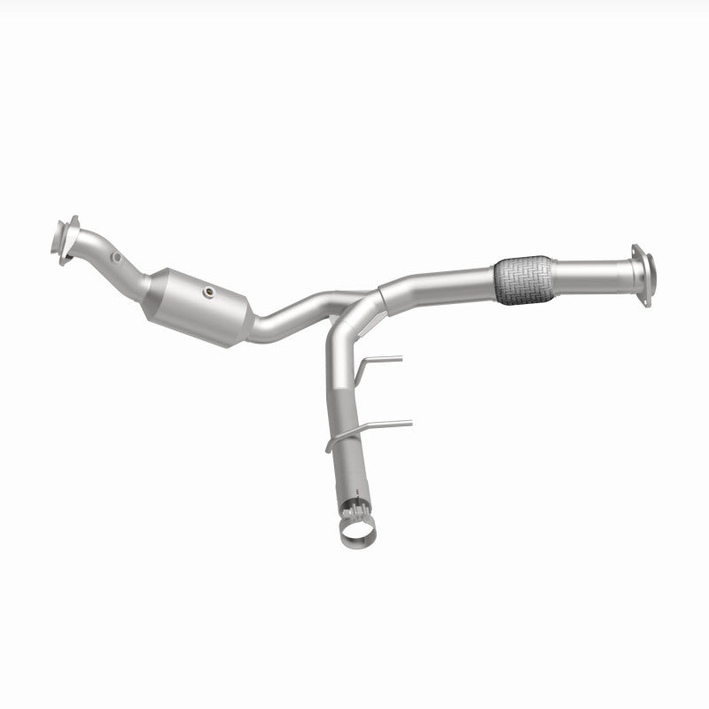 MagnaFlow 18-21 Ford Expedition Right Underbody 3.5L Direct Fit Catalytic Converter