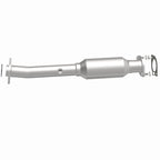 MagnaFlow 2004 Nissan Titan 5.6L Direct Fit Converter