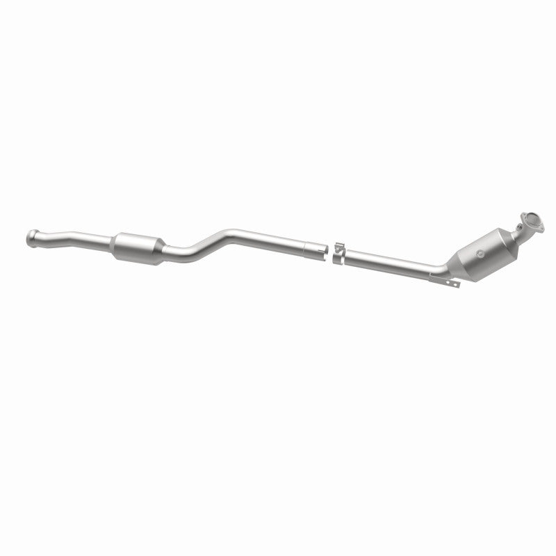 MagnaFlow 2011 C300 V6 3 OEM Underbody Direct Fit Converter