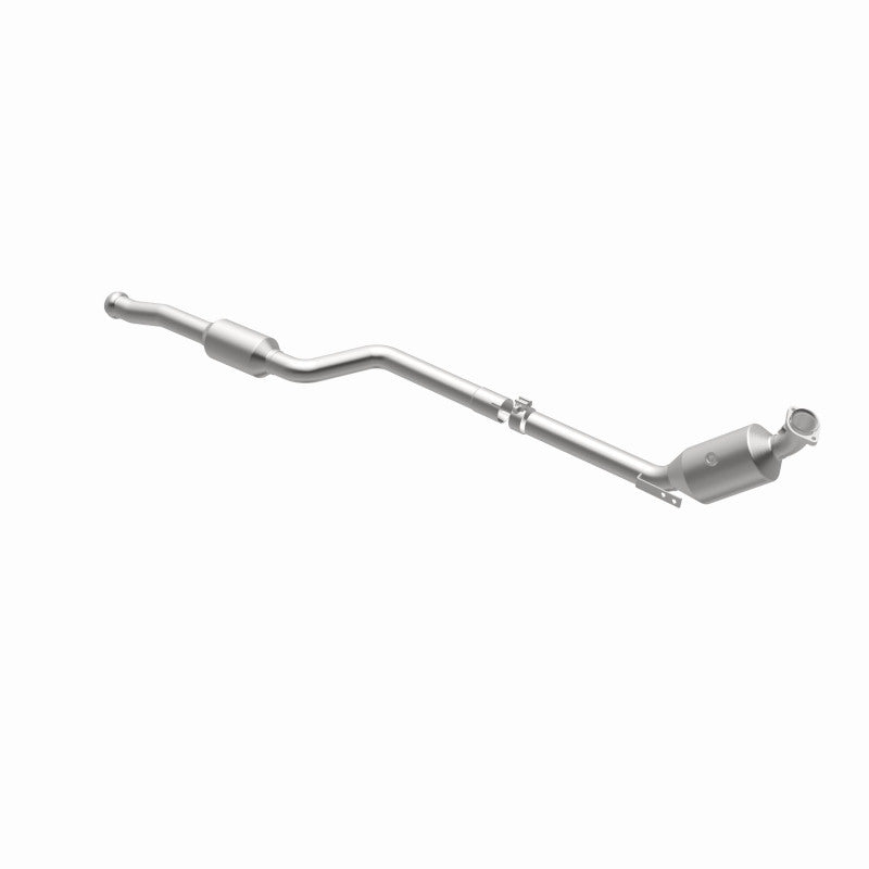 MagnaFlow 2011 C300 V6 3 OEM Underbody Direct Fit Converter