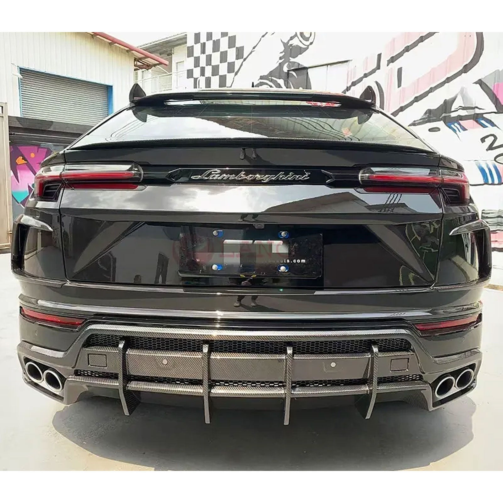 1016 Style Dry Carbon Fiber Rear Diffuser for Lamborghini Urus - Bull Boost Performance