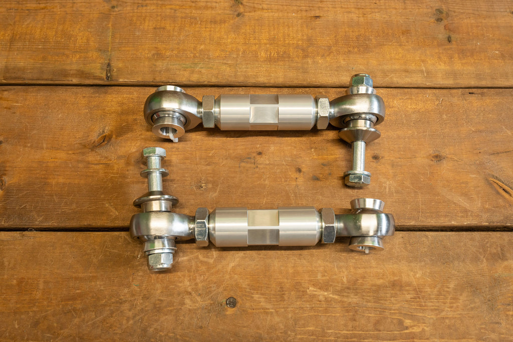 FDF RaceShop Ford Mustang S550 Rear vertical link