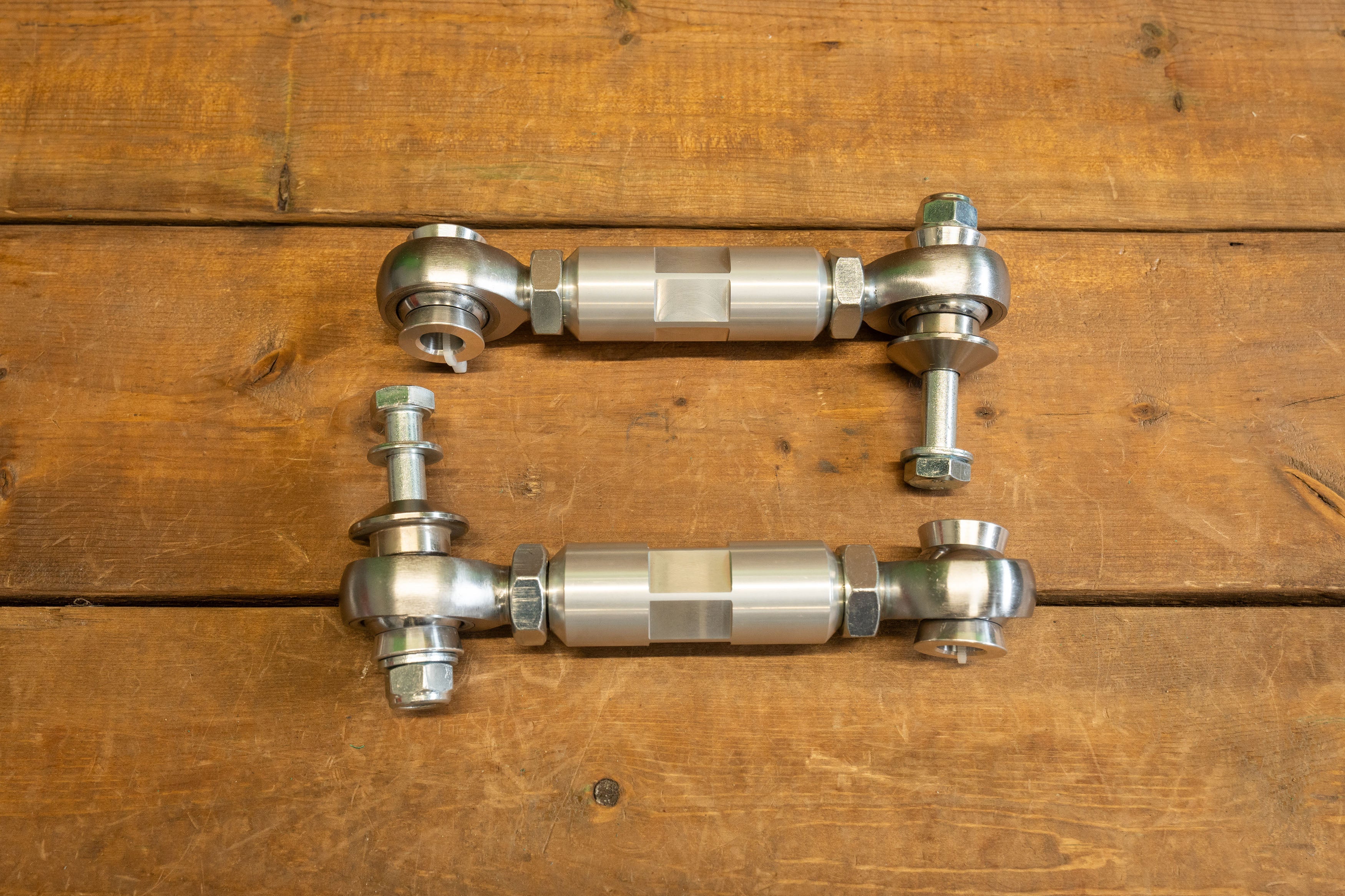 FDF RaceShop Ford Mustang S550 Rear vertical link