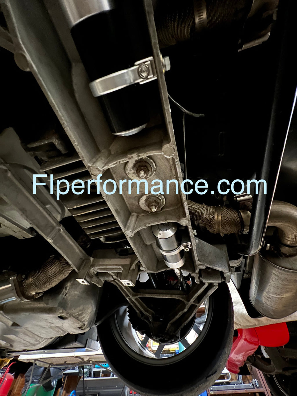 Silver’s NEOMAX 2-Way Coilovers Chevrolet Corvette C5 / C6 1997-2013