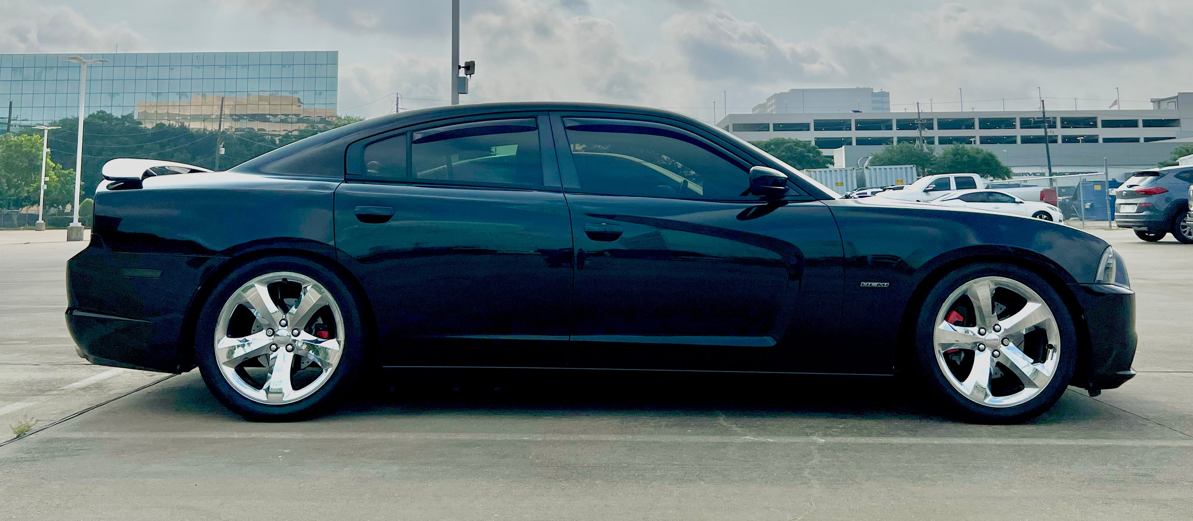 Silver's NEOMAX Coilovers Dodge Charger RWD (Excludes Hellcat/Scatpack) 2011+