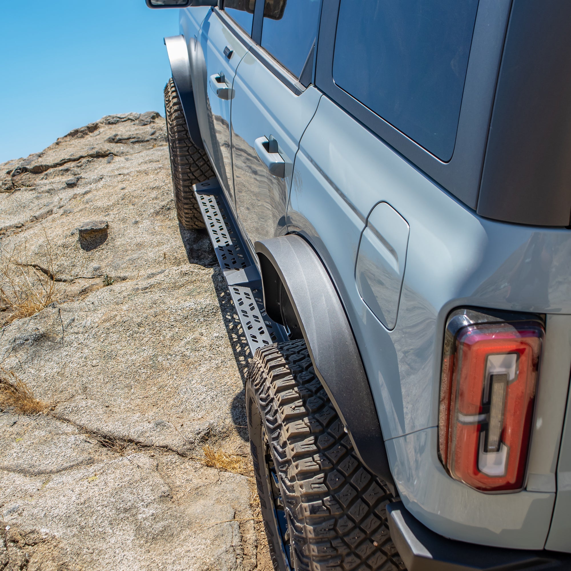 2021+ Ford Bronco Side Step 4-Door - Turn Offroad