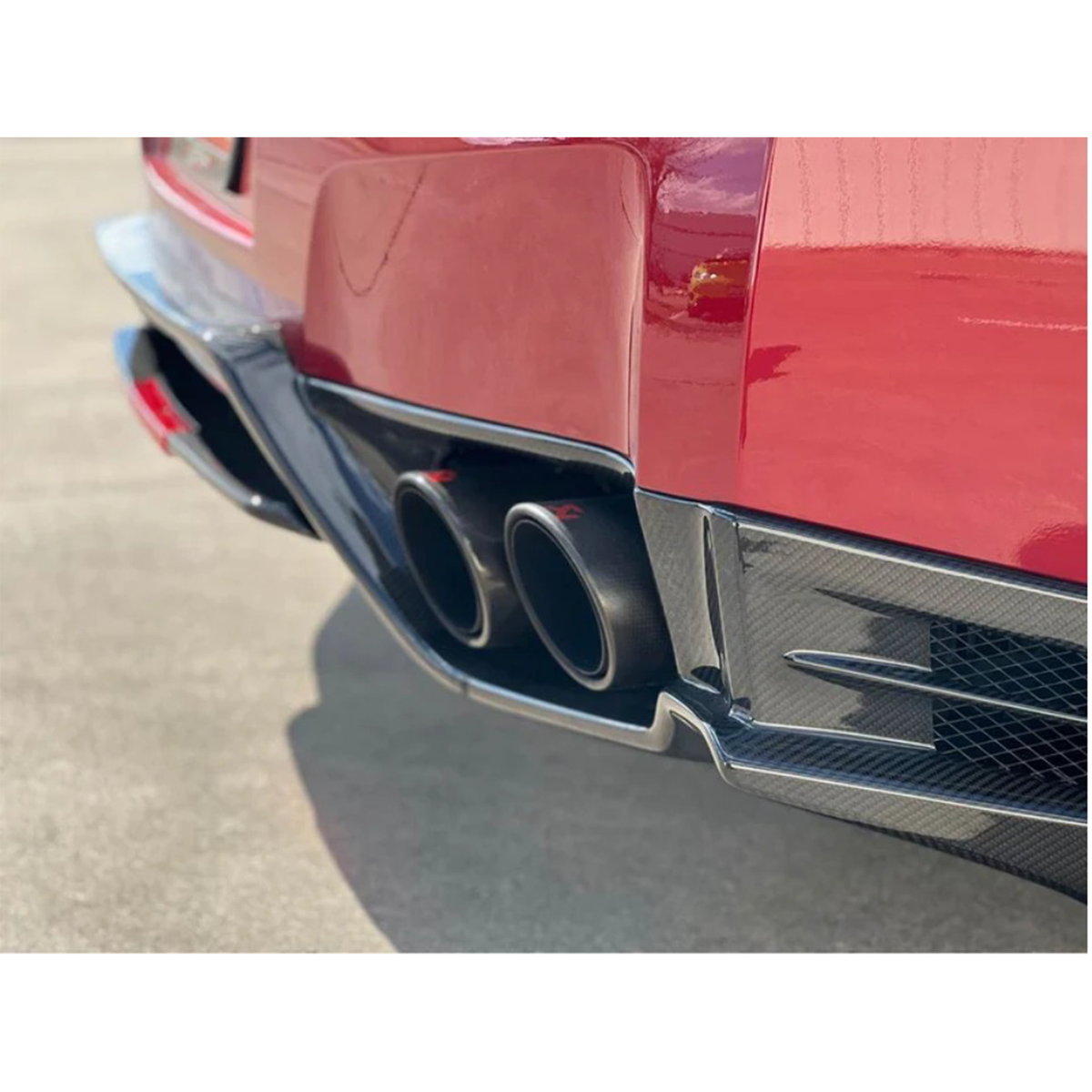 Carbon Fiber Front Grille Trim Cover for Nissan GT R R35 by Stratec Systems