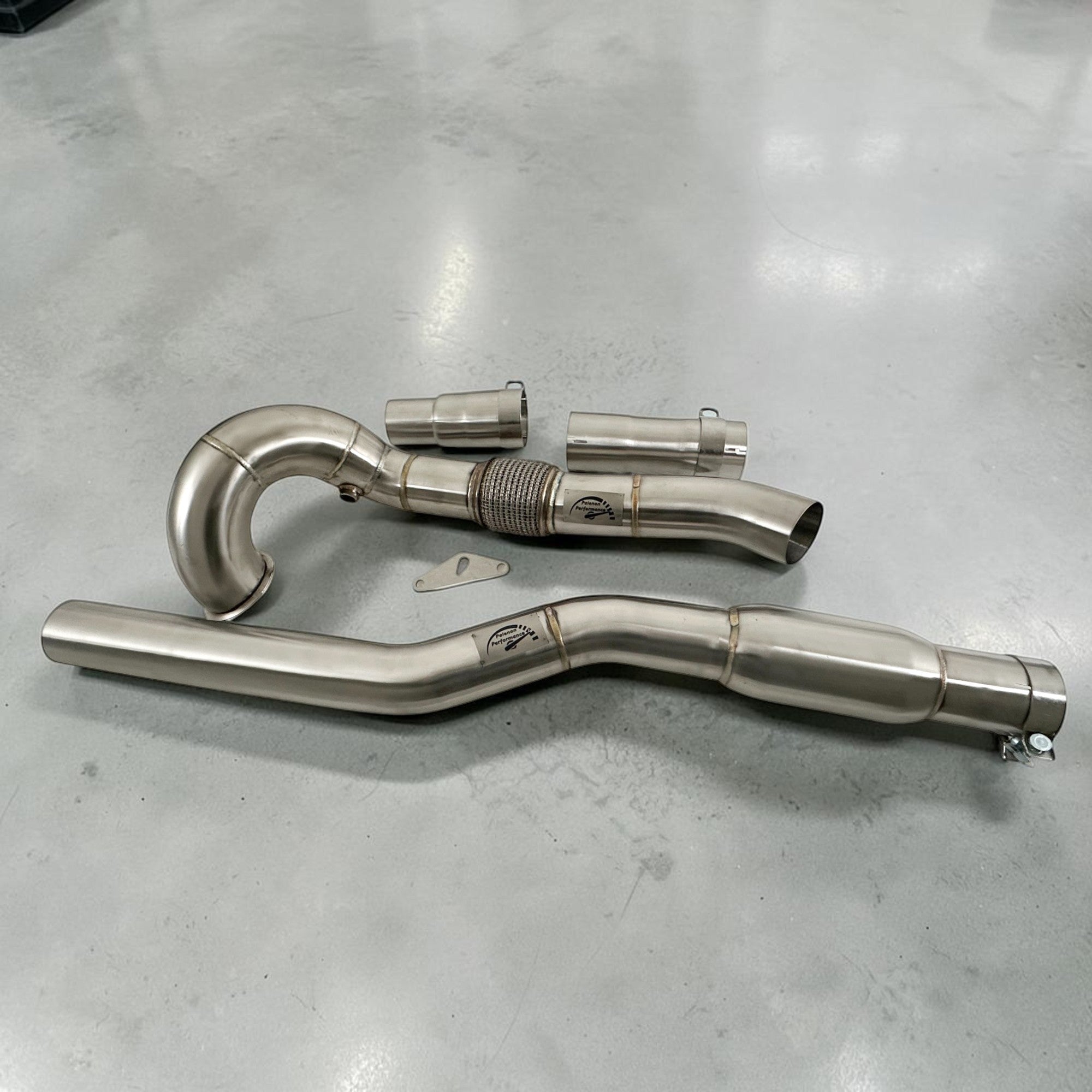 AWD 2.0T VW MK7 Golf R Race Downpipe (Catless and Catted)