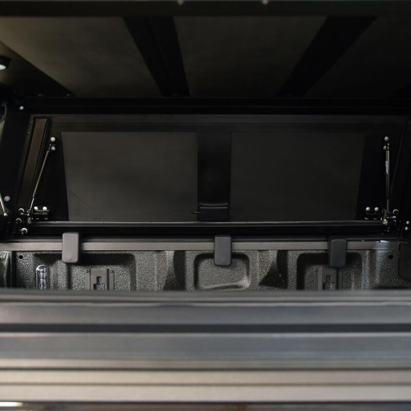 Westin EXP Truck Cap COMPLETE KIT A + BS (21-25 Ford F-150/Lightning/Raptor CC 5.5ft. Bed) - Black